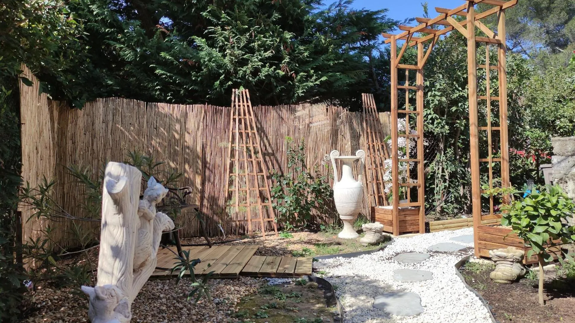 Le Jardin Des Rocailles - Villa 4 Chambres Climatisee Avec Piscine A Deux Pas D'Avignon Villeneuve-lès-Avignon